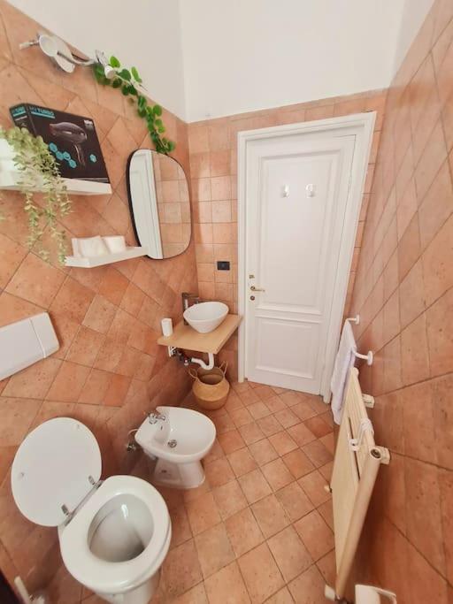 La Casa Di Pepe - Appartamento Centrale Luminoso Genua Exteriör bild